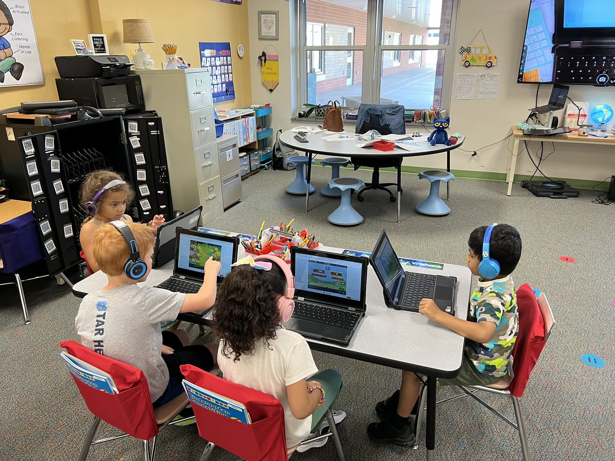 Mrs El Hicheri tweet media