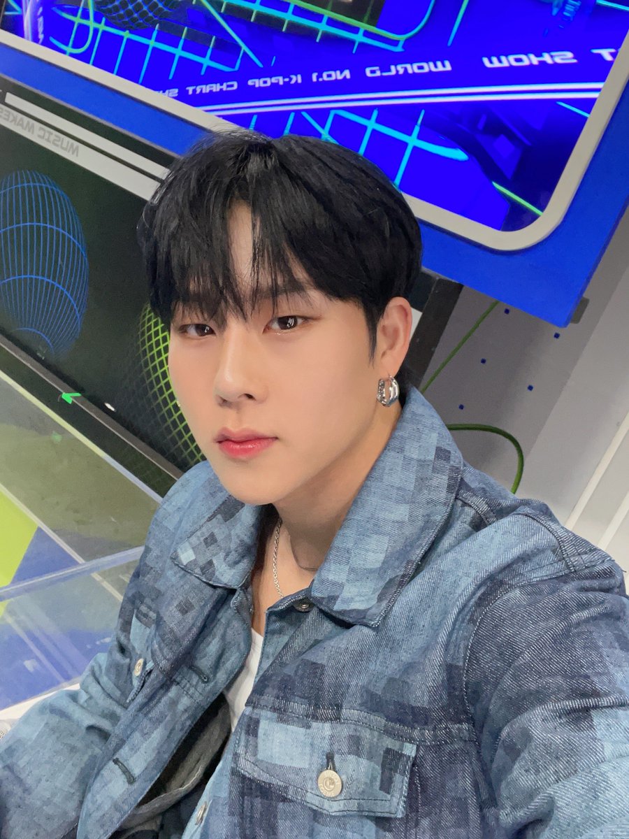 몬스타엑스_MONSTA X tweet media