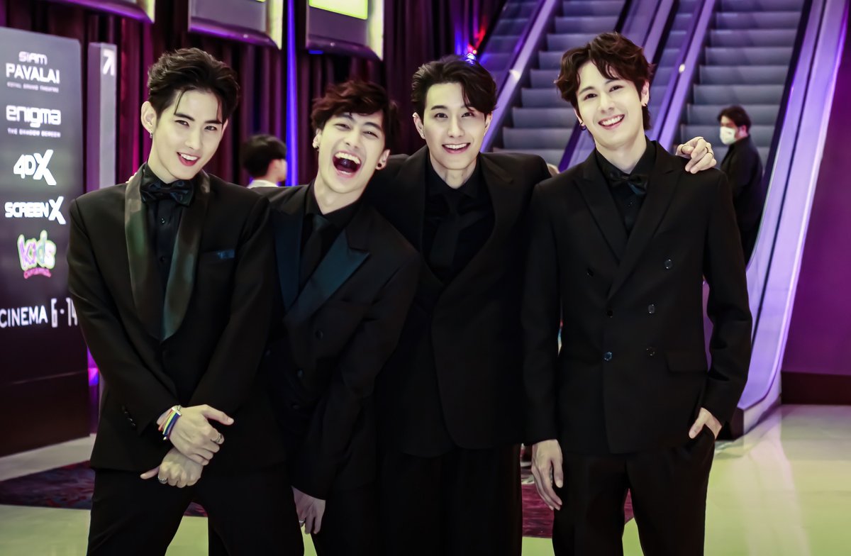 Top:Dunk:Potae:Chuang:Volk tweet media