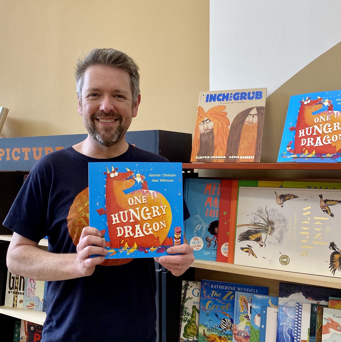 alastair_ch's tweet photo. My new picture book ONE HUNGRY DRAGON is out in paperback today, hurray! 🐉🎉🥳 Brilliantly illustrated by #AlexWillmore, it's a tale of fairy folk, Bernardo the dragon – and one ENORMOUS burp…
(Thanks Adam at @argonaut_books for the photo!)
#OneHungryDragon @HachetteKids https://t.co/60TDlMN1EQ