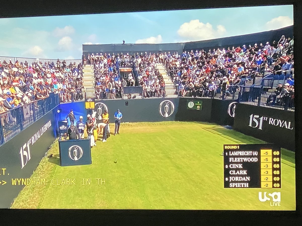 golfodds's tweet photo. Jordan Spieth taking up 2 spots on the leaderboard is savage #TheOpen #MatthewJordan #JordanSpieth https://t.co/456mjvStE5
