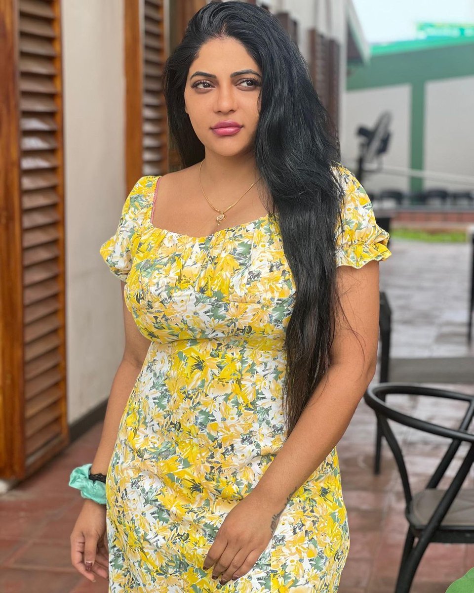 DreamerT96's tweet photo. #Reshma
Kolutha katta 😍🥰 https://t.co/YdeIxFP39L