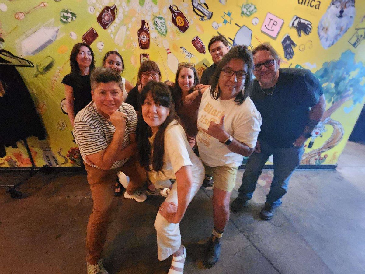 deborahtaffa's tweet image. These guys are the only way I survive this #iaiamfacw job: Brandon, Esther, Abby, Raquel, Sherwin, Pam, Chip, Jamie, Tommy, Bojan, all others. Expert teachers and colleagues, everyone of them. #NativeLit