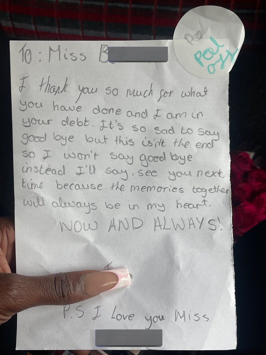 m_ldnn_'s tweet photo. my two favourite messages. 
from my two favourite students, my heart 😭💔❤️ https://t.co/6NpyfLvlgc