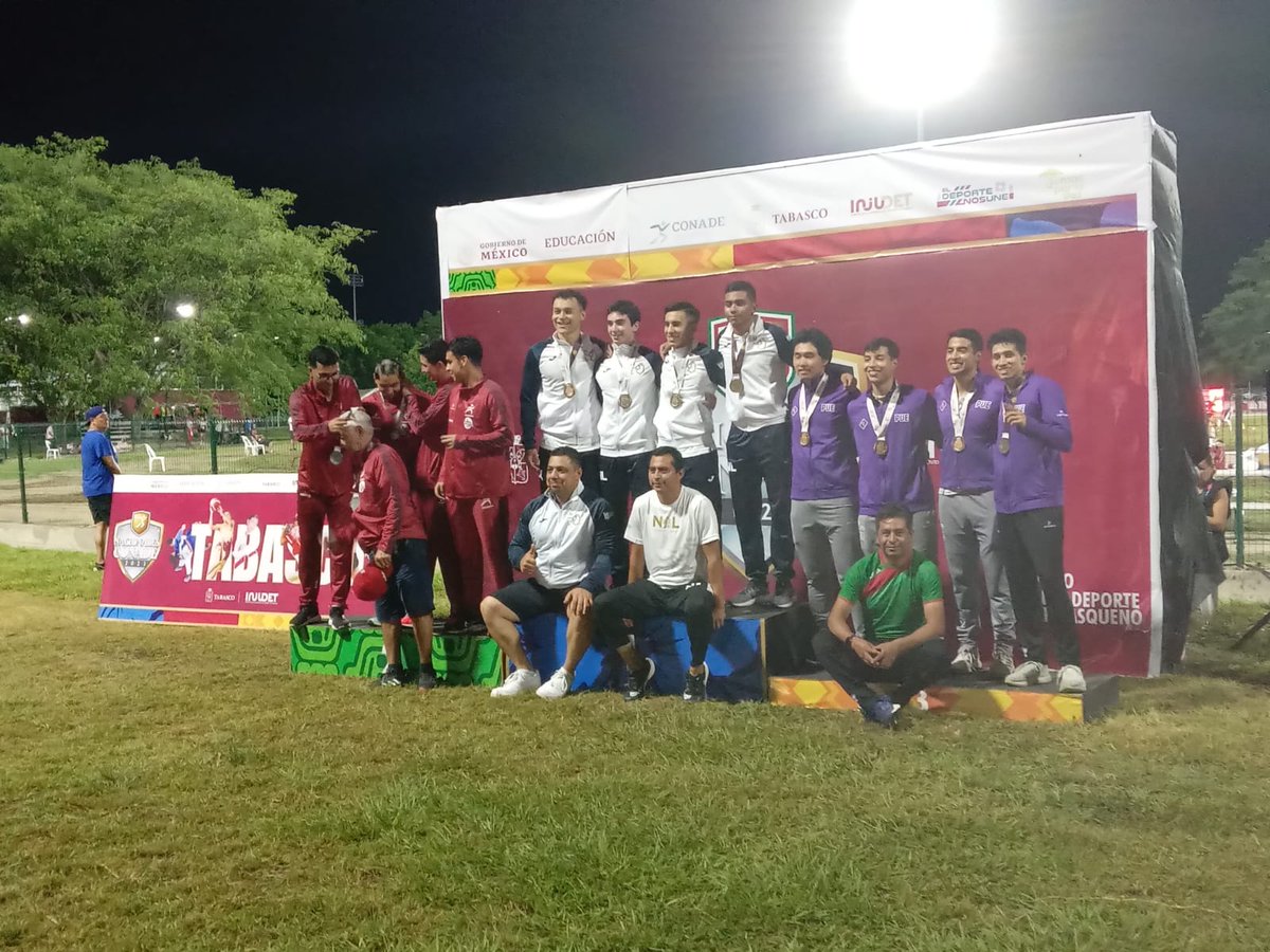 AleHSalcedo's tweet photo. Y una medalla más para #Puebla en #NacionalesCONADE2023.
Esta vez en relevo 4x100, el #PoderPoblano se llevó el bronce.
Muchas felicidades, chicos.
Abrazo enorme para Gerardo Lomelí Ponce, quien regresa además con dos de oro en 400 y 200 m planos. https://t.co/YstMnxxKCZ