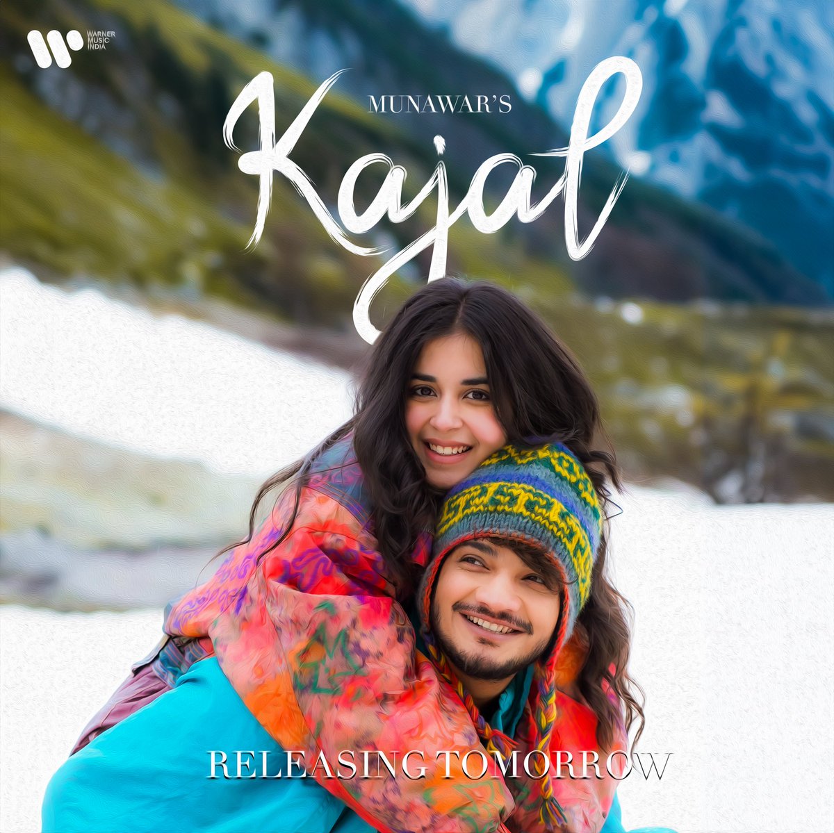 munawar0018's tweet photo. Kajal’s Music video dropping tomorrow: https://t.co/GVypMylwdw

#kajal #MunawarMusic @WarnerMusicID https://t.co/G3cpKX5mTl