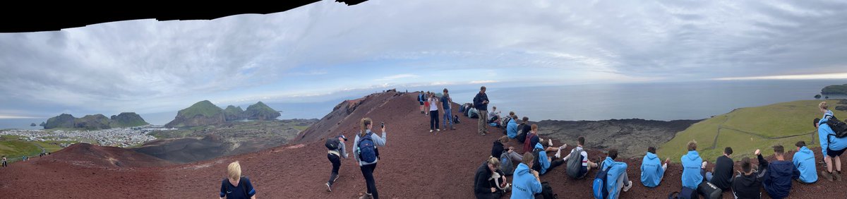 MrStoneham's tweet photo. Hard to do the view from up here justice https://t.co/lpdToifOgX