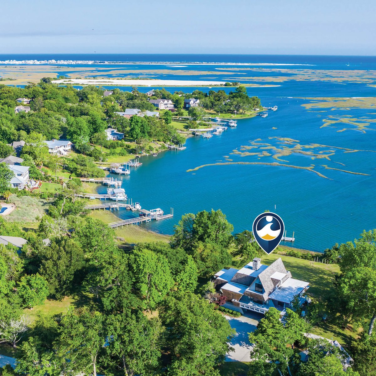Unique 2-Acre Property w/ #ViewsViewsViews
109 Deer Cove Road #HampsteadNC

Unsurpassed views of Old Topsail Creek, the Intracoastal Waterway, and the Atlantic Ocean in the distance! Contact us for more details or to see it in person 🗝️ bit.ly/UniqueHampstea…