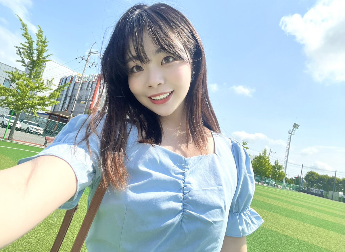 Busters_idol's tweet photo. [#세이라]
버츄~우리 워터월드에서 많이 신날 수 있는 무대 준비중이니까 꼭 와야돼요ｰｰｰｰ🤭
여름에 우리랑 재밌는 추억 만들어요오오🌻️🫧

#busters #버스터즈 #バスターズ
#SEIRA #田井星空 #セイラ https://t.co/Jm8Jou49mq