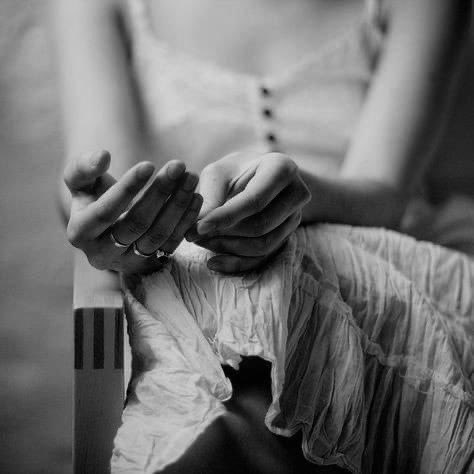 ClaudiaB7Paris's tweet photo. Supponiamo un mattino
Tu ti alzi e ami me
E che il tempo non passi
Che non vivi senza me…🎶🎶
(Supponiamo un amore, brano
di Rino Gaetano)
🌺
#comeSi fa a non crederci https://t.co/8EJprBIWj0