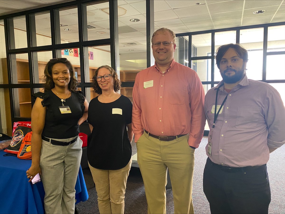 Welcome to the newest educators at <a href="/IPSSchools/">IPS</a>! It was great to meet many of you at the first day of Teacher Induction. Congratulations to the three teachers who received bonus Accelerator Grants to start off their year.

#EducationEquity #AcceleratorGrants #StrongerTogether