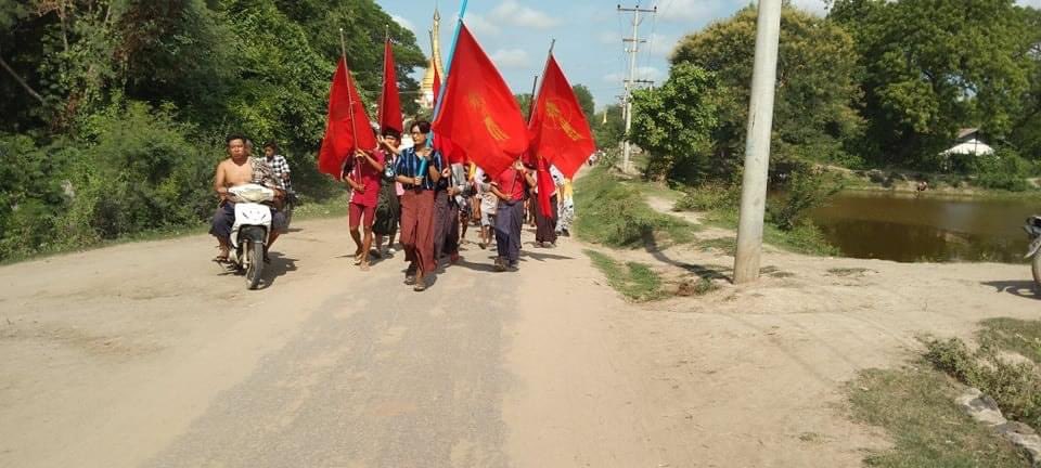 YuMay111's tweet image. A protest against military dictatorship was demonstrated by pro-democracy activists in 
#Budalin today. 
#WarCrimesOfJunta 
#2023Jul20Coup #WhatsHappeningInMyanmar