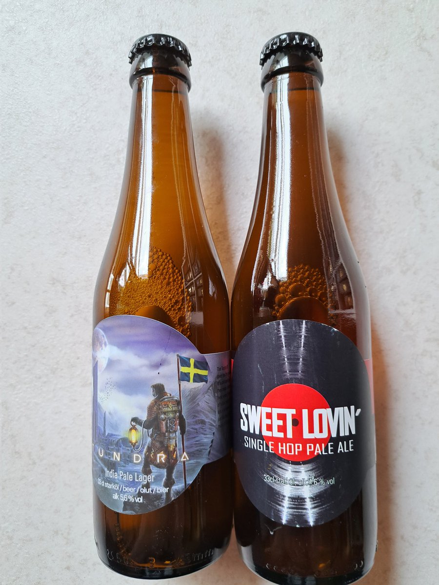 BaneStanojevic's tweet photo. Det lokala Systembolaget levererar till samlingen.
#systembolaget #heavymetale #snorsjö #tungsten #powerballads https://t.co/E7OJgLduV2