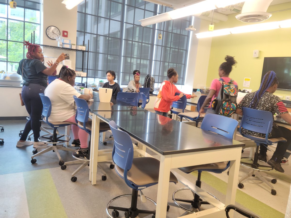 wssugems's tweet photo. GEMS 2023 is hard at work analyzing water from Salem Lake. They are learning how to use professional laboratory equipment under the guidance of Wake Forest professor and role model, Dr. Kyanna Young.@WSSURAMS @WSSUTeachEd @DrAntGraham https://t.co/kXOmBpTtNp