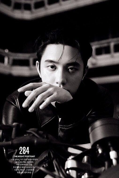 kokokbop's tweet photo. Kyungsoo’s photo from Marie Claire Korea 🧎🏻‍♀️🧎🏻‍♀️🧎🏻‍♀️🧎🏻‍♀️ https://t.co/liNLnEy24B