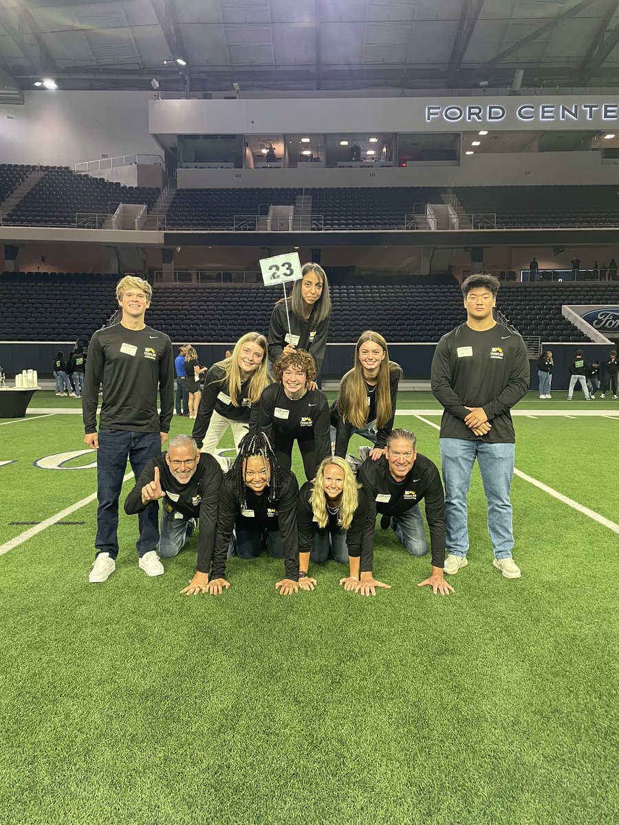 LTHSsoftball's tweet photo. #Table23 #LeadLikeAChampion
@Friscoisdsports @MackeySpeaks https://t.co/wxPfPJD73C
