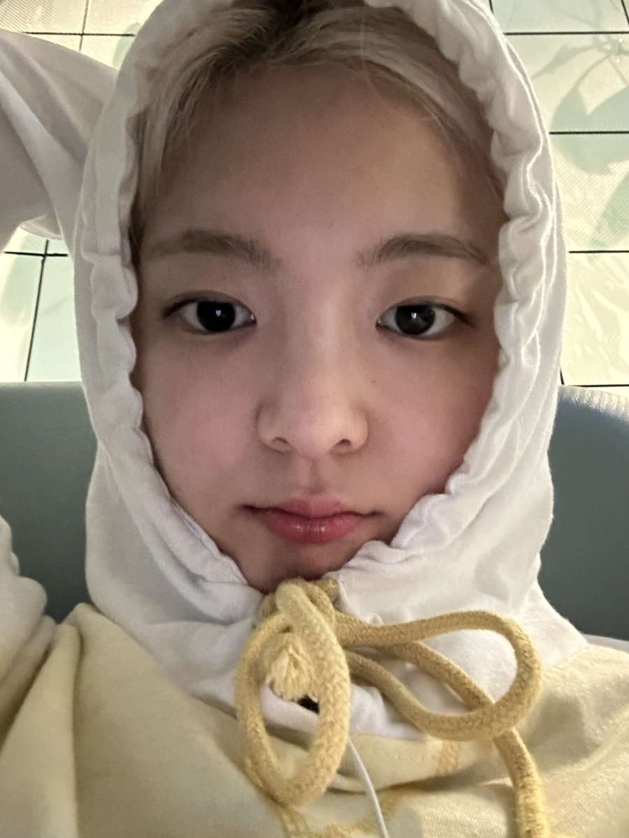 Bymineluv's tweet photo. Barokallah fii umrik 💙
May Allah always with u 🤍 and  bless u Jisuu ❤️

#HoneyVoiceLIADay
#한여름의_행복지수는_리아에게서
BARBIE LIA DAY https://t.co/F2vKSiwJ7n
