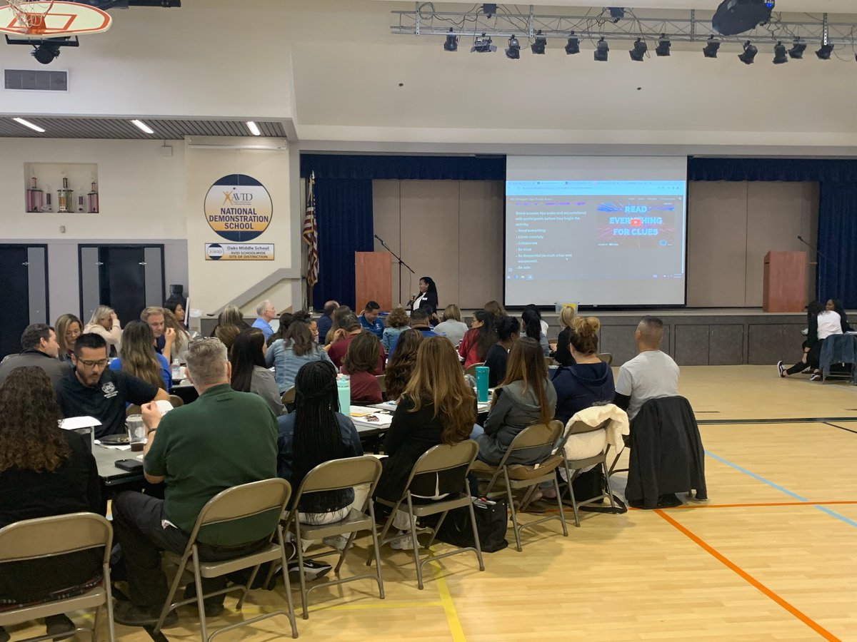 SBCSS_EdTech's tweet photo. Our very own @DrSharisaChan providing an engaging #CyberEscape room experience for over 150 @official_omsd administrators! #ComputerScience #Cybersecurity #Teambuilder @SBCountySchools @SBCo_Supt_Ted https://t.co/VHhbKQf4YV