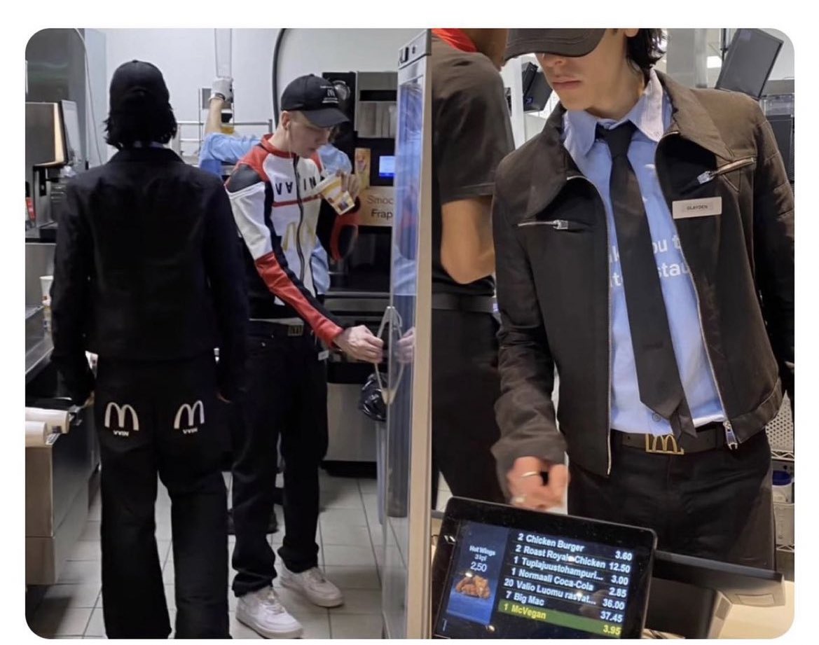 Harold the Head Chef (🍔,🍔) tweet media