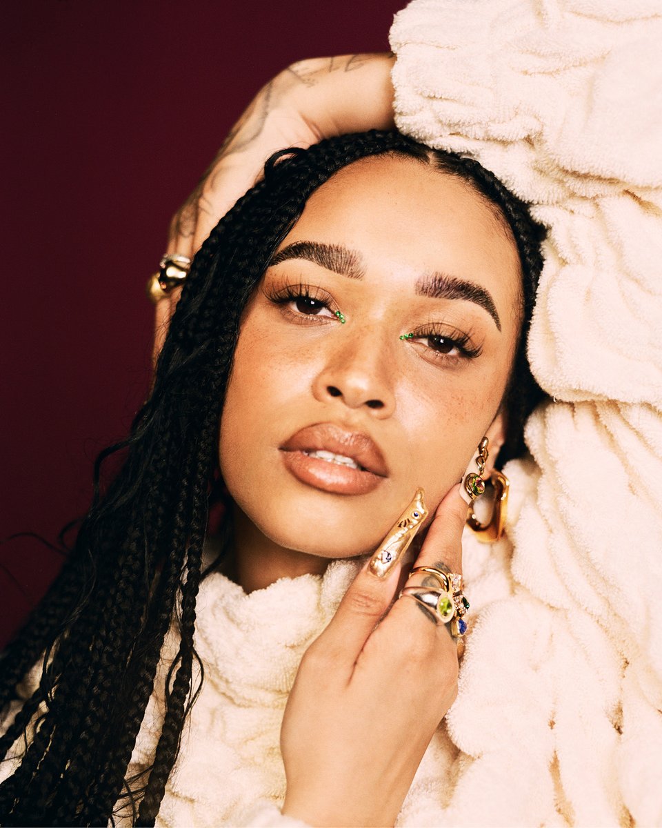 UP NEXT |  London-based singer-songwriter Tamera (<a href="/OfficialTamera/">Tamera</a> )  shares new material on the COLORS stage. ❣️

Set reminder for premiere: colors.lnk.to/tameracxs