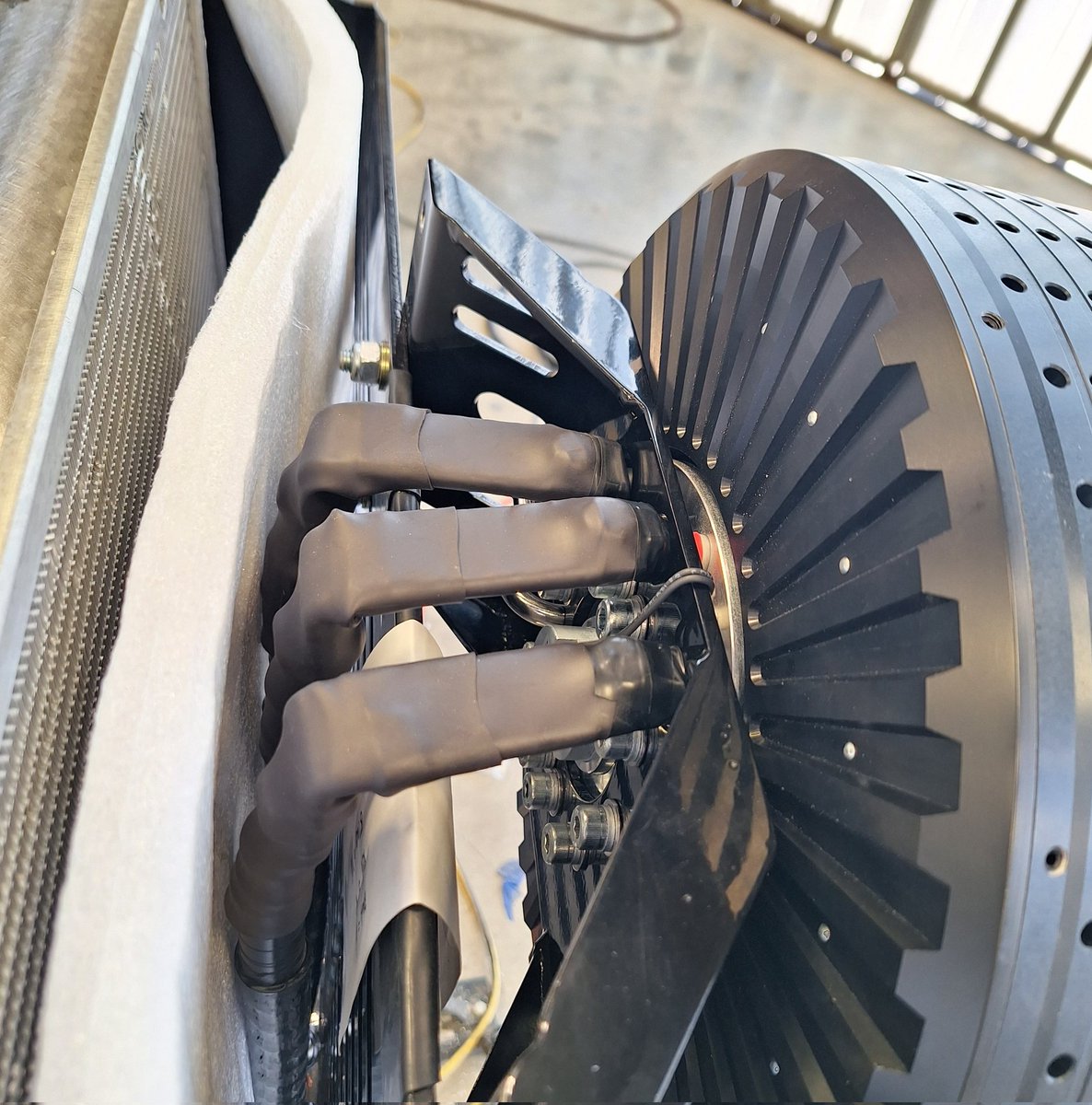 Ohms law, higher voltage lets you run at lower current for the same power. Check out our #ProtiumAircraft electric motor install! #ElectricVehicles #Hydrogenfuelcells