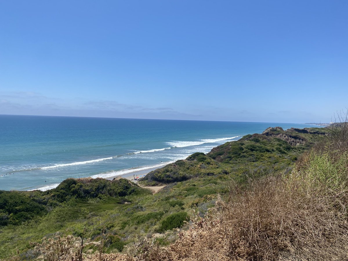Fiona3866's tweet photo. Been talking about trying out #carcamping for a few years, finally tried it out this past day off 🌞 https://t.co/OrVuh9PHCa