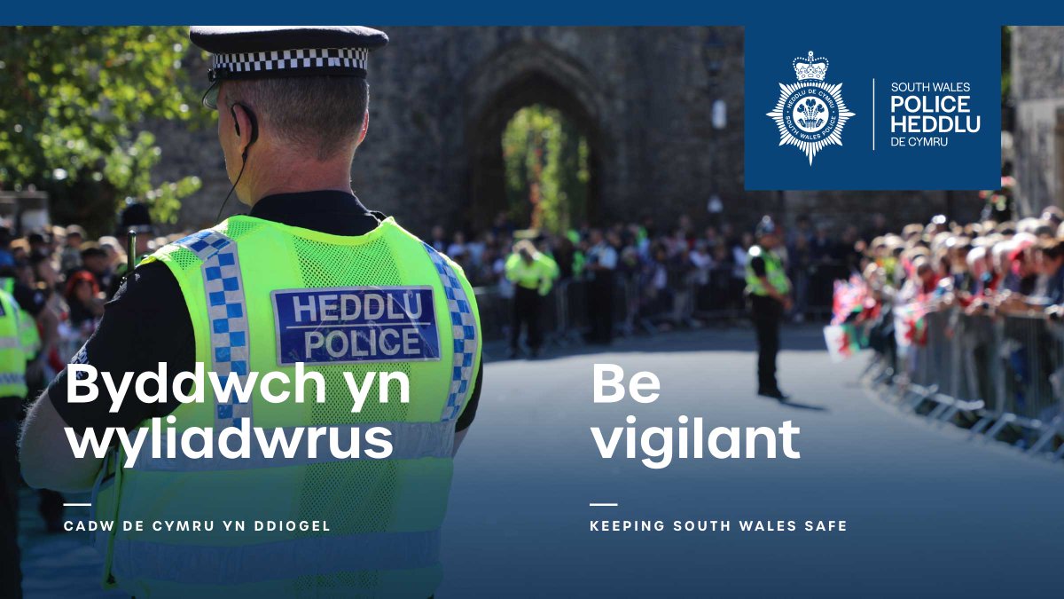 #BeVigilant | Our teams are investigating a number of recent thefts from cashpoints.

Victims have been approached while using a cashpoint, by a person watching them who claims the machine is faulty.