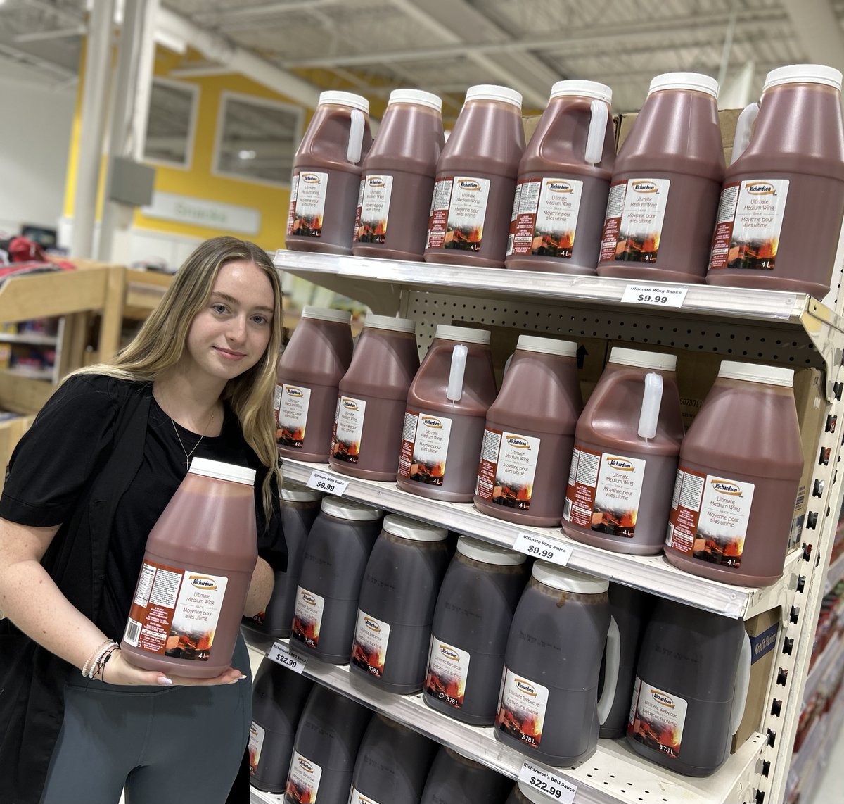 Check out our new Richardson's Wing sauce for just $9.99!!

Your wings have never tasted so good!!