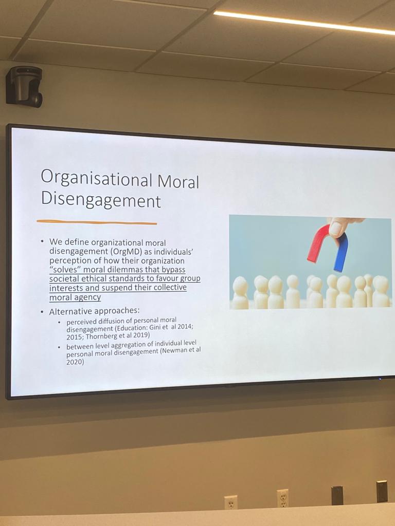 Prof. Fida tweet media