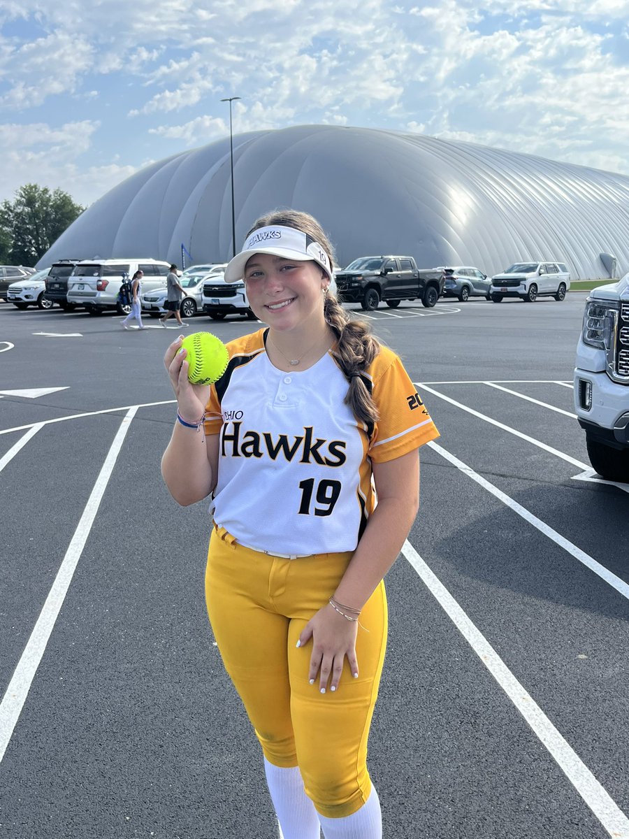 Won our first bracket game! Takes us to 4-0 on the weekend. Girls continue to work together and get the job done. Next game will be tomorrow at 8am. Congrats to #19 <a href="/A_Lightner2026/">Averie Lightner</a> on another home run. Go hawks!
