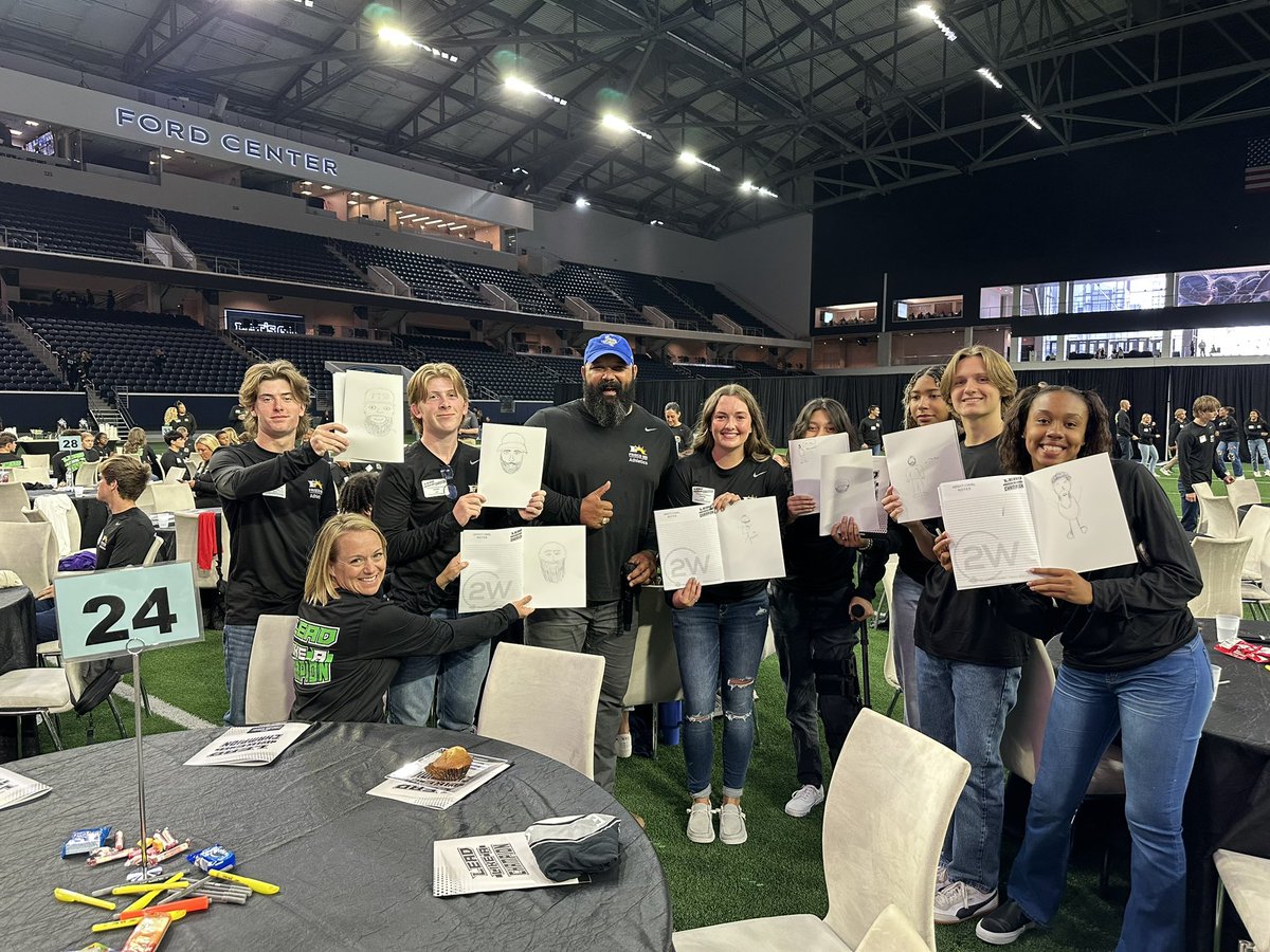 Table 31!! Are drawings of @MackeySpeaks 
#Leadlikeachampion 
<a href="/Friscoisdsports/">Official Frisco ISD Sports</a>
