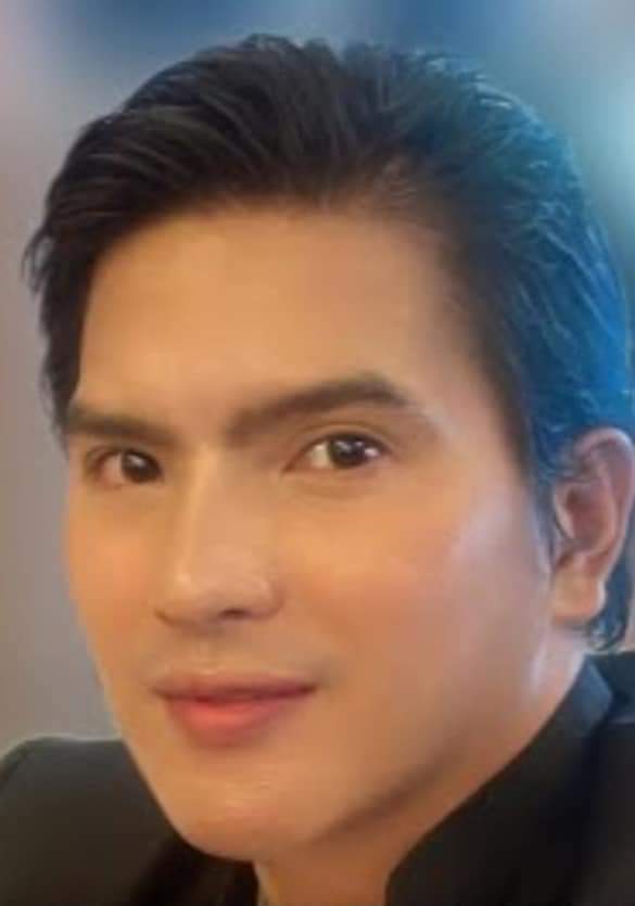 Stay positive and decent even if the negative situation is roaming around you.

MELA2023

#BUNSOMYGZ