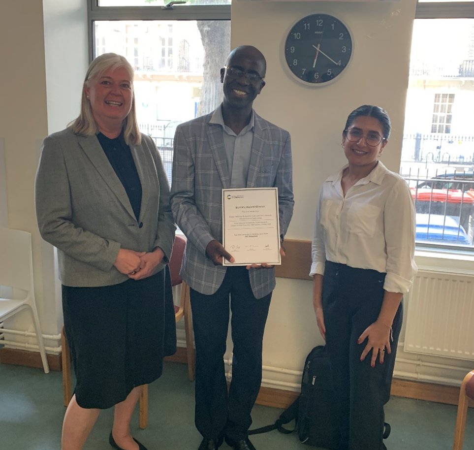 RSCAdvances's tweet photo. Last month, @RSCAdvances sponsored the @ucl Minerals2Materials symposium in honour of Nora de Leeuw’s birthday!

We offered a bursary to Foster Mbaiwa to attend and give a presentation! @biustbw

Check out our interview with Foster🔗https://t.co/9YJeWlCpa0 https://t.co/aphbkbOpaP