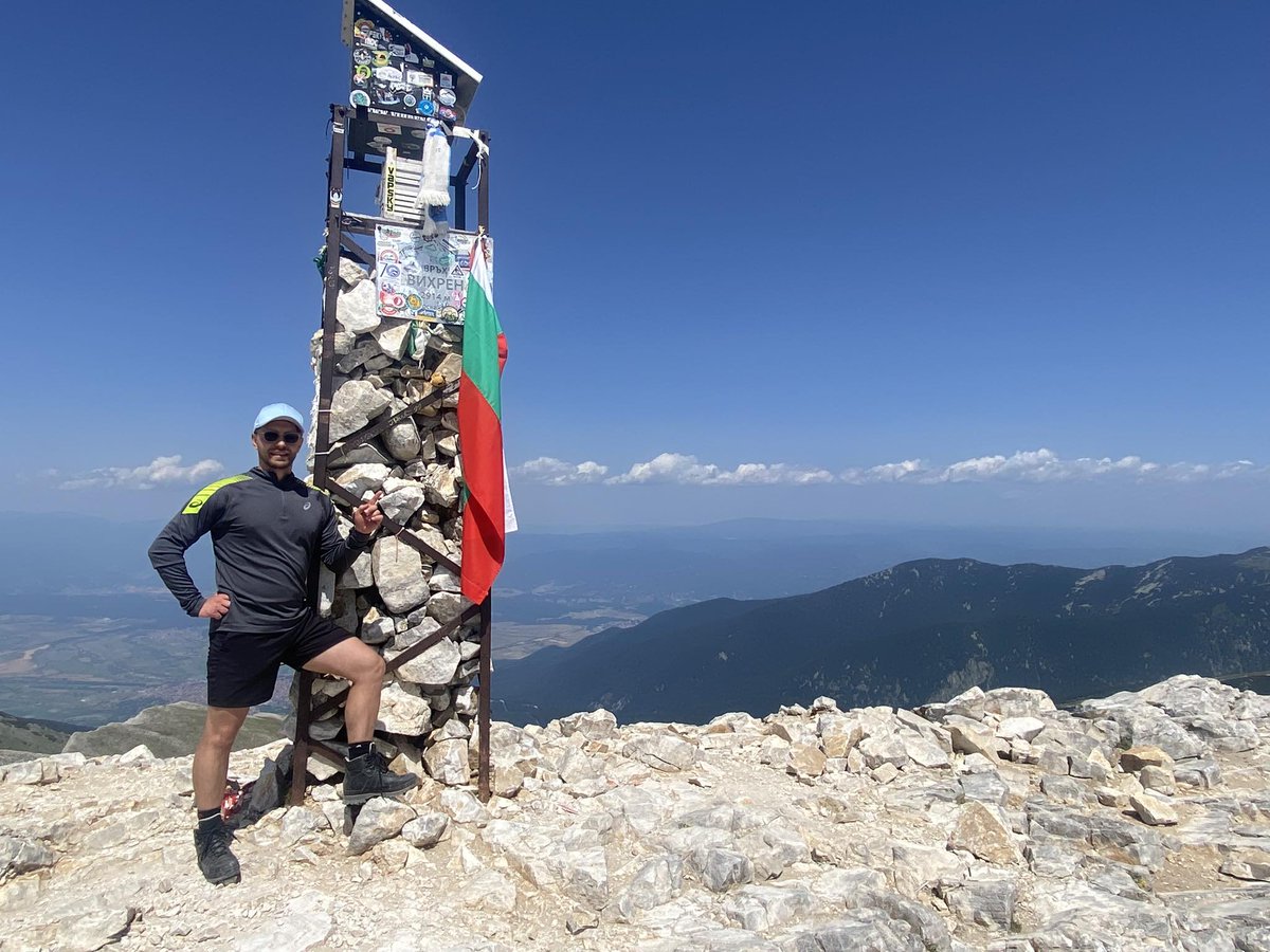 GSvilen's tweet photo. An unforgettable moment! Together with my dearest friend Peter Bodurov, we climbed some of the highest peaks in Pirin mountain in one day.
#mountains #pirin #vihren #koncheto #Bulgaria #hikingadventures https://t.co/KXnn5TezFv