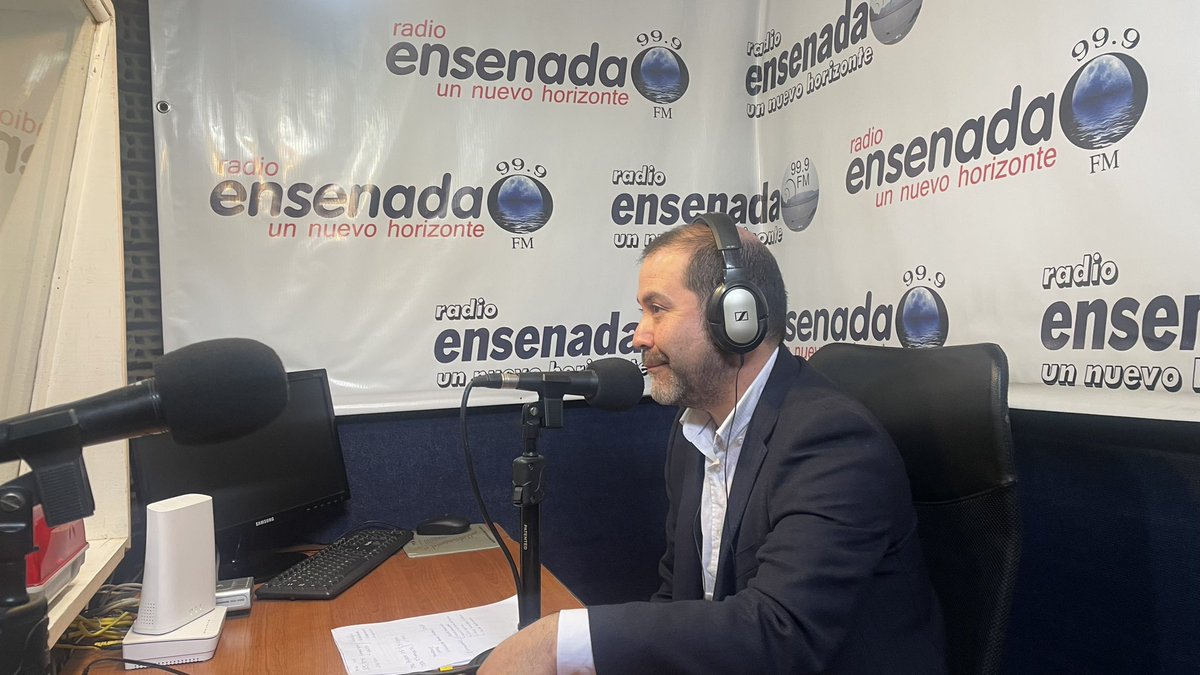 SENCECoquimbo's tweet photo. ✅En Radio 📻 #Ensenada de #LosVilos 🌊 estamos difundiendo nuestros subsidios a trabajadores/as empleadores/as, así como también los cursos disponibles del programa #DespegaMipe 🚀dirigido a dueños y trabajadores de micro y pequeños negocios 👌🏼. https://t.co/0yTapgs5vT