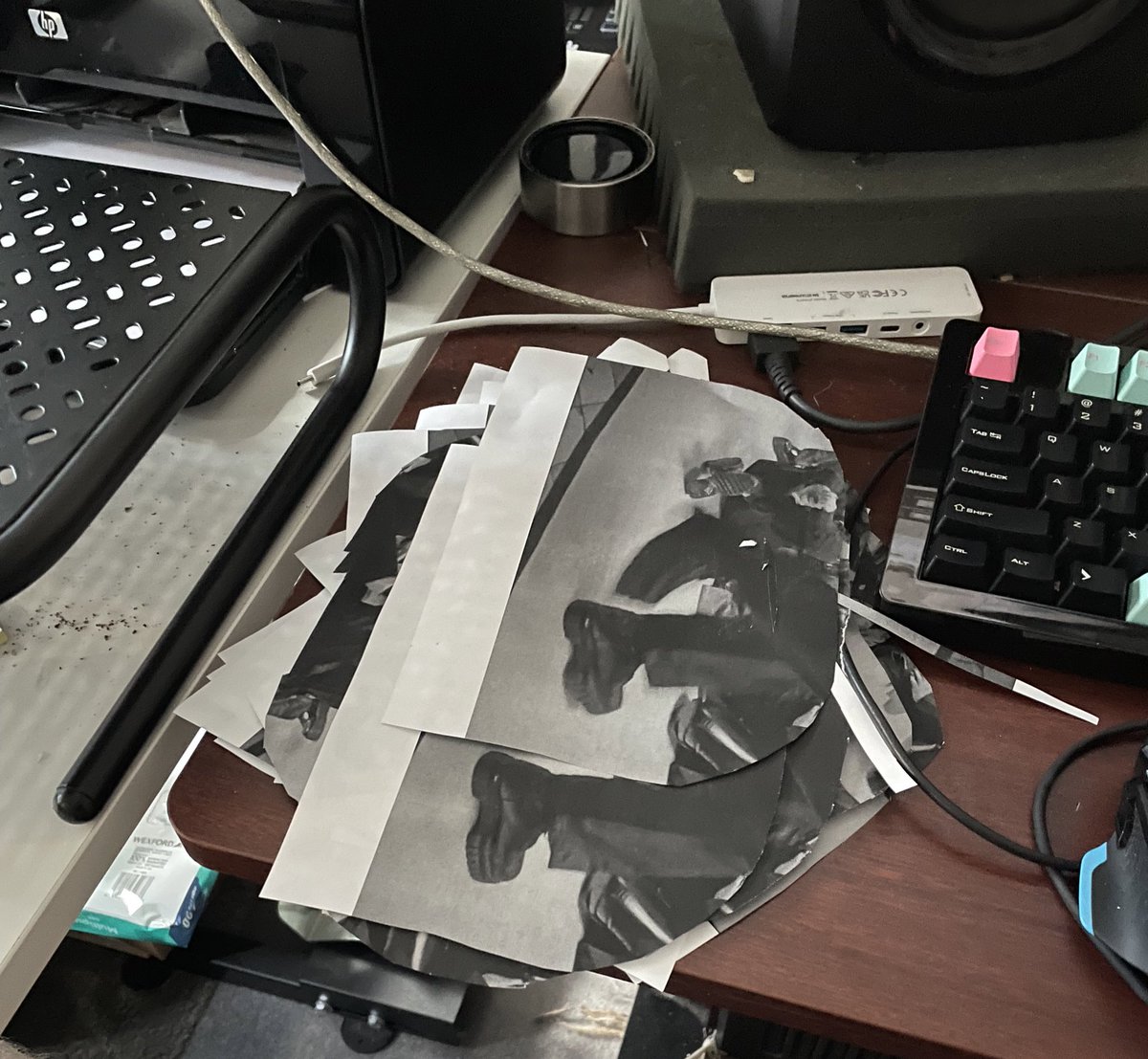 mediumcg's tweet photo. Then getting crafty https://t.co/nydd5E2Zd6
