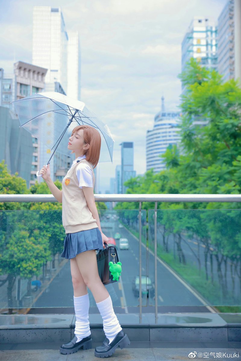 zone0096's tweet photo. @PfbxDCSczHyWUHK 空气娘这套炮姐我也挺喜欢的，我也是YY多次了🥵 https://t.co/zYL00wi8lh