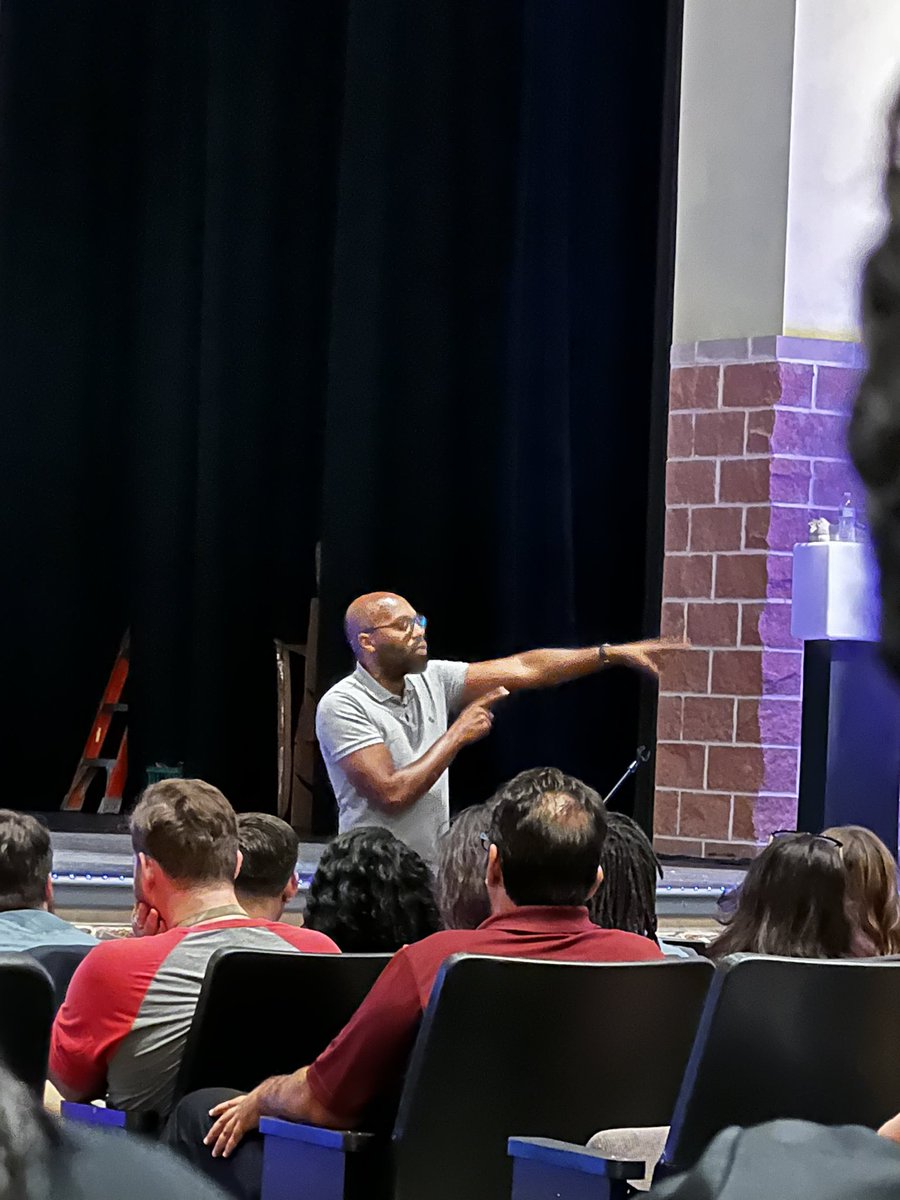 Theressa Engel (@theressa_engel) on Twitter photo #LevelUp <a href="/WeAreAISD/">Austin ISD Office of Talent Strategy</a> Excited for the upcoming year & connecting with Campus Leaders. Day 1 with keynote speaker <a href="/chrisemdin/">Christopher Emdin</a> #AustinISDProud <a href="/Matias_AISD/">Matias Segura</a> #LevelUp <a href="/WeAreAISD/">Austin ISD Office of Talent Strategy</a> Excited for the upcoming year & connecting with Campus Leaders. Day 1 with keynote speaker <a href="/chrisemdin/">Christopher Emdin</a> #AustinISDProud <a href="/Matias_AISD/">Matias Segura</a>