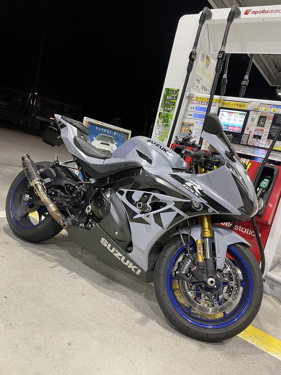 jun040646's tweet photo. 自分のバイクが1番かっけぇ😇 https://t.co/sFoDRDDuge