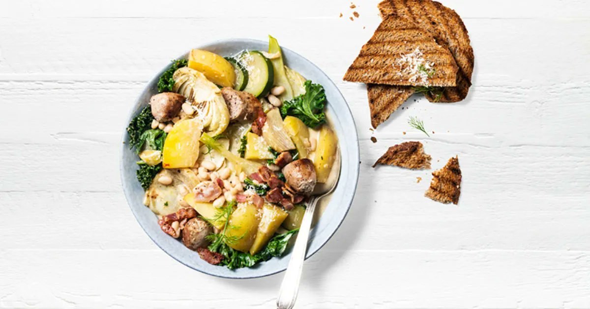 MeijerPotato's tweet photo. Enjoy potatoes all over the world 🥔 Today Zuppa Toscana. Buon appetito! https://t.co/ZoMK9hSKJR Visit https://t.co/YzeJXg2omA for more potato recipe inspiration.
#meijerpotato #buildingonpotential #warepotatoes #potatorecipe #potatosurprises #europatat #EUAgriPromo #potatoes https://t.co/uNSxHjK01c