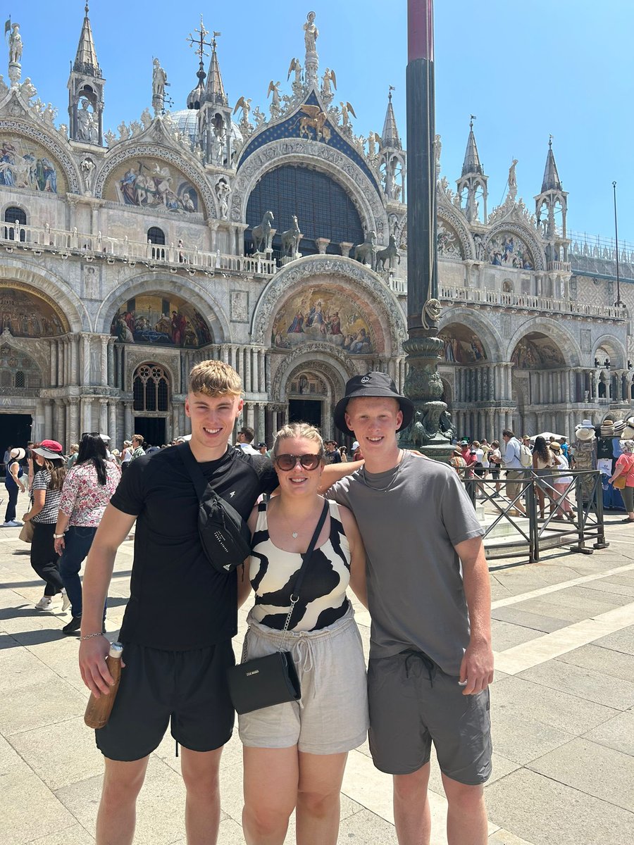 Genetics have been unfair to me, yes I am the oldest and smallest in this photo…