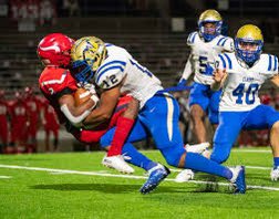 CoachCommSouth's tweet photo. Big shout out to @ElkinsFootball for becoming the newest member of the @CoachComm #XSystemRevolution! @FBISDAthletics #DidYouKnow #FridayNightFootball https://t.co/maLG7AphDV