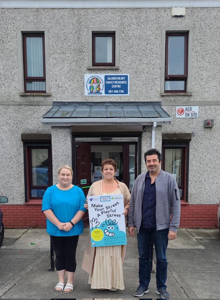 We are delighted to see more areas being interested in #playfulstreet 

Being outside and being active is so important in a safe area.

Pictured are Councillor Joanne Bailey, Heather Kiely Manager FRC Sacred Heart and Ovidiu Matiut Slaintecare Healthy Communities.