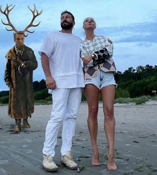 Слышали, олЭню ещё 20 годиков прокуратура просит🤣
Хде эти "днисчитатели" 👀считать не охуеете ? 🤦‍♂️😂