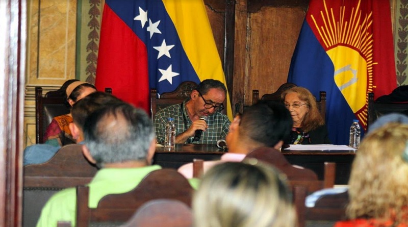 Aragua recibe al 17° Festival Mundial de Poesía de Venezuela 2023

#VenezuelaCapitalDeLaPoesía

vtv.gob.ve/aragua-recibe-…