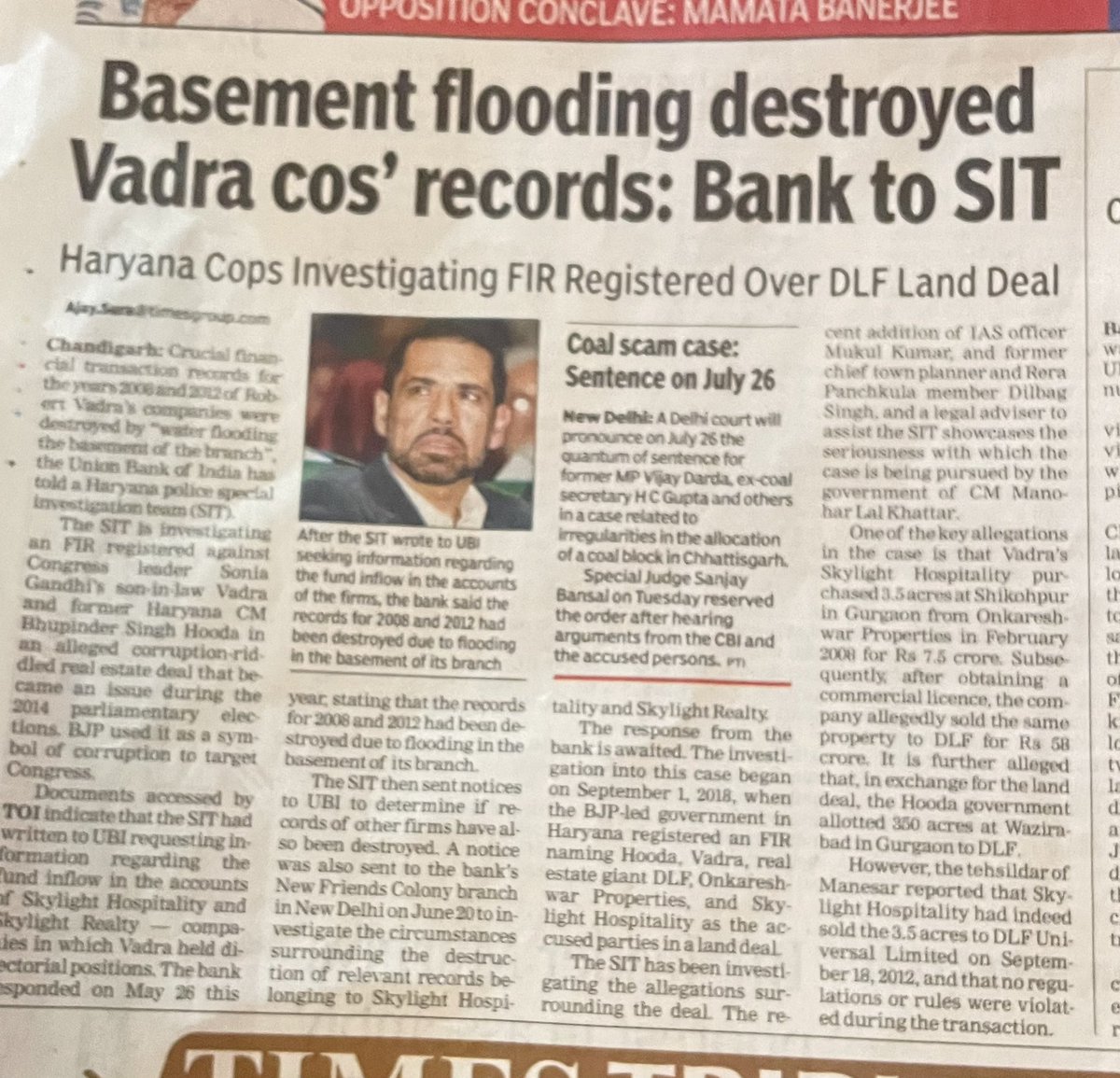 When #Floods happen, <a href="/NDRFHQ/">NDRF India I राष्ट्रीय आपदा मोचन बल 🇮🇳</a> saves people and lives! And when it floods in #Haryana &amp; #Delhi <a href="/BJP4India/">BJP</a> saves #RahulGandhi ‘s brother in law - #RobertVadra from drowning in DLF scam !😜
#ED &amp; #IT May work for #BJP ,but looks like Banks still work 4 <a href="/INCIndia/">Congress</a> !😆
#INDIA Shining