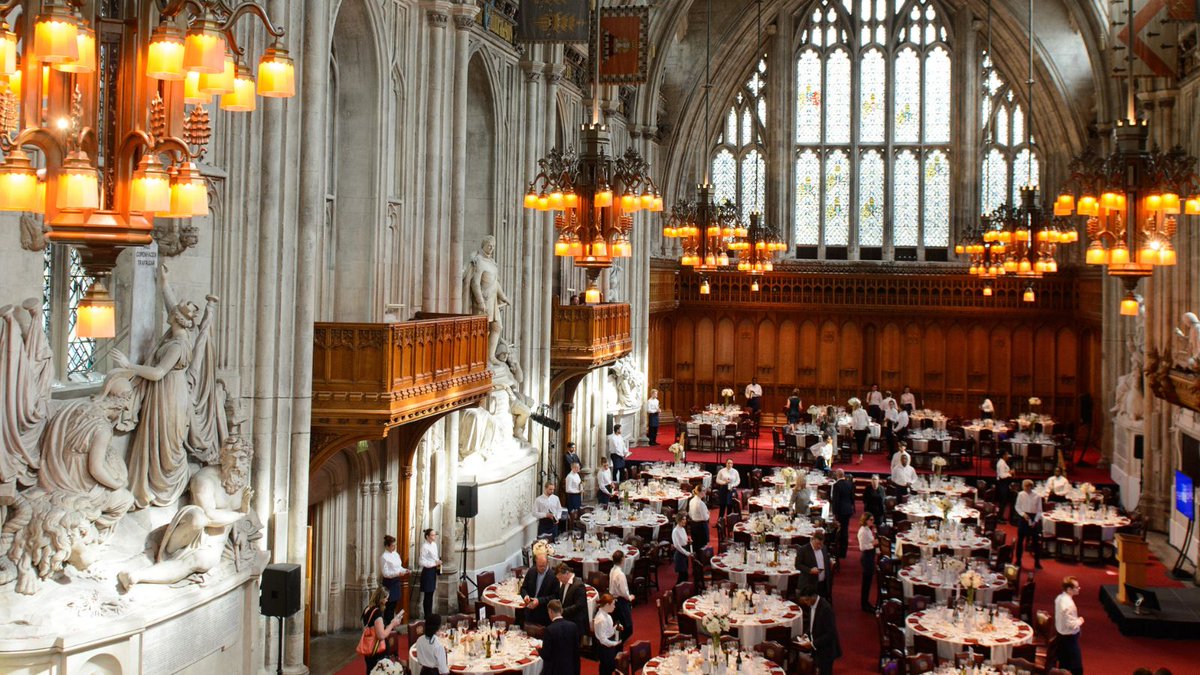 The BCO President's Lunch hosted by @dkatsikakis will be an insightful afternoon! We will be hearing from Dame Frances Cairncross DBE, one of the UK’s most respected #economic commentators. Reserve your tables online now >> ow.ly/QJGm50Phbnf @TroupBywaters #bcoevents
