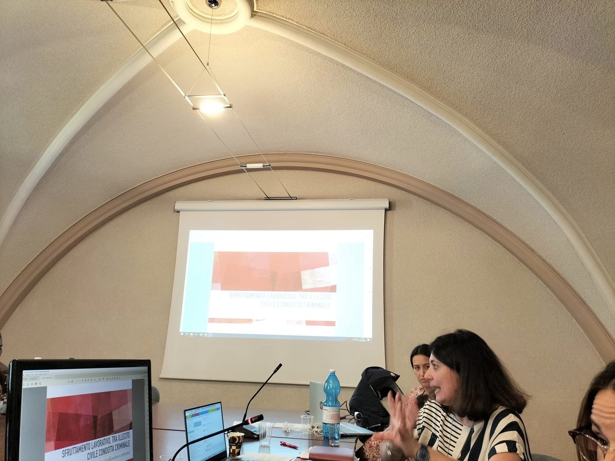 CaritasItaliana's tweet photo. 📢 In svolgimento oggi e domani a Roma l'incontro di Caritas Italiana con 16 Caritas diocesane impegnate nel "Progetto Presidio 5.0", promosso dal 2015 con l'obiettivo di implementare azioni di accoglienza, prevenzione e contrasto allo sfruttamento lavorativo di persone migranti. https://t.co/fA04oNjJ1p
