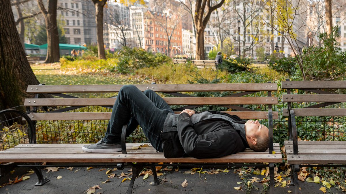 NYC Coke Dealers Overworked As Investment Banks Welcome New Summer Interns (bit.ly/43EYyGZ)