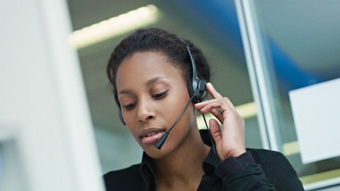 UHB_IDVA's tweet photo. Need a chat or some advice? Our @bswaid helpline is open 7 days a week 9:15am-5:15pm. The number is 0808 800 0028. @RefugeCharity also have a helpline open 24/7 available on 0808 2000 247. #YouAreNotAlone https://t.co/xzzR8OYkOy
